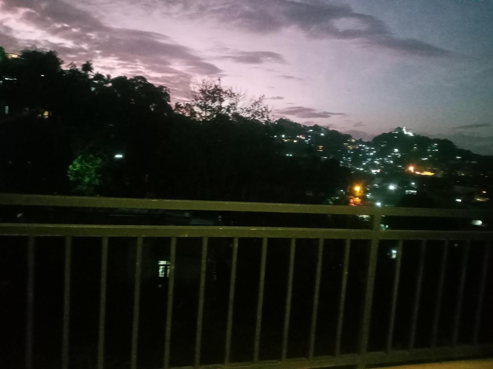 Kelum Homestay Kandy Zewnętrze zdjęcie