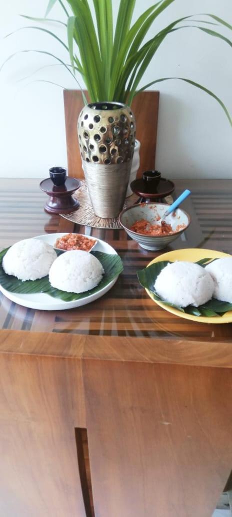 Kelum Homestay Kandy Zewnętrze zdjęcie
