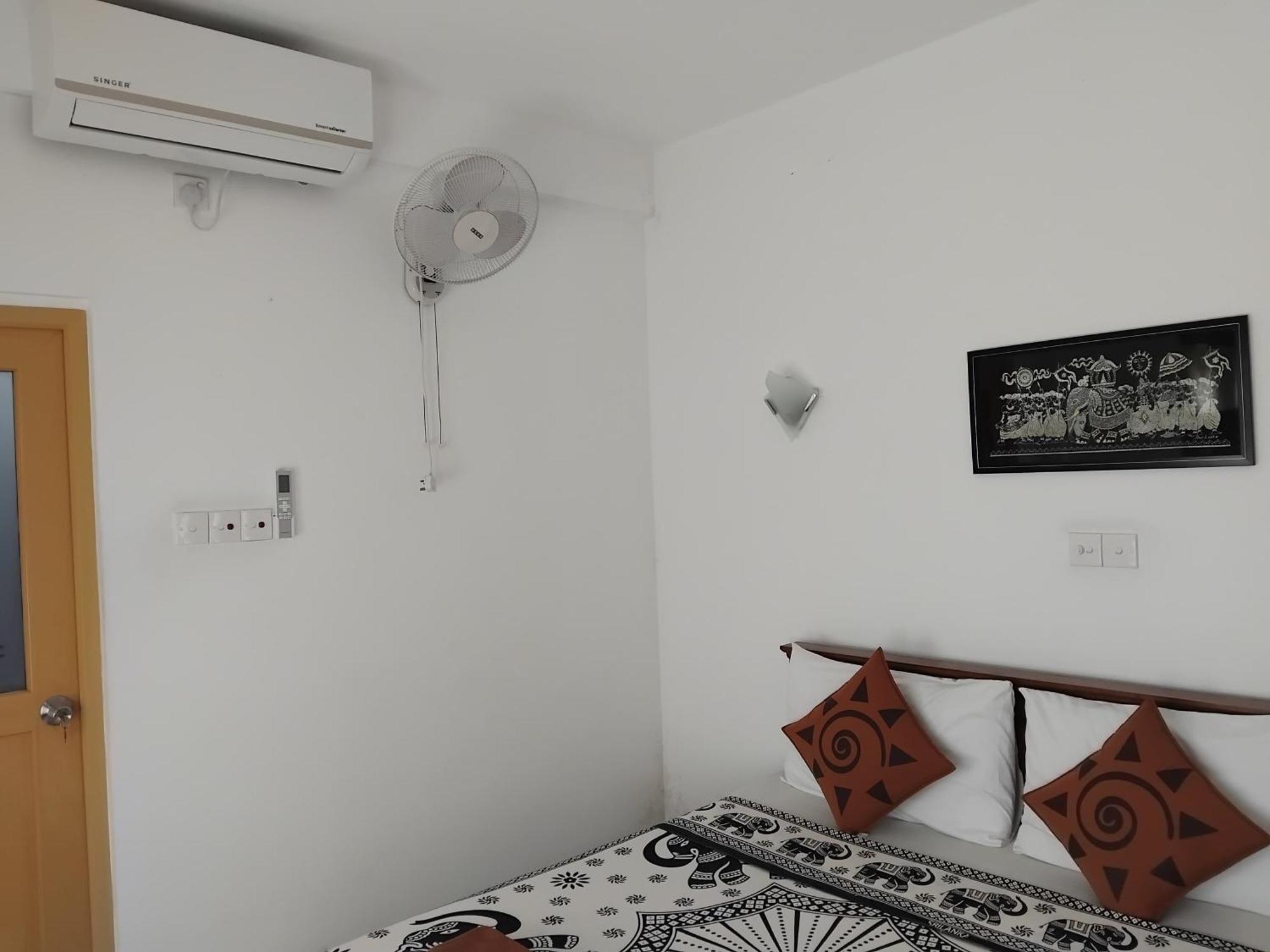Kelum Homestay Kandy Zewnętrze zdjęcie